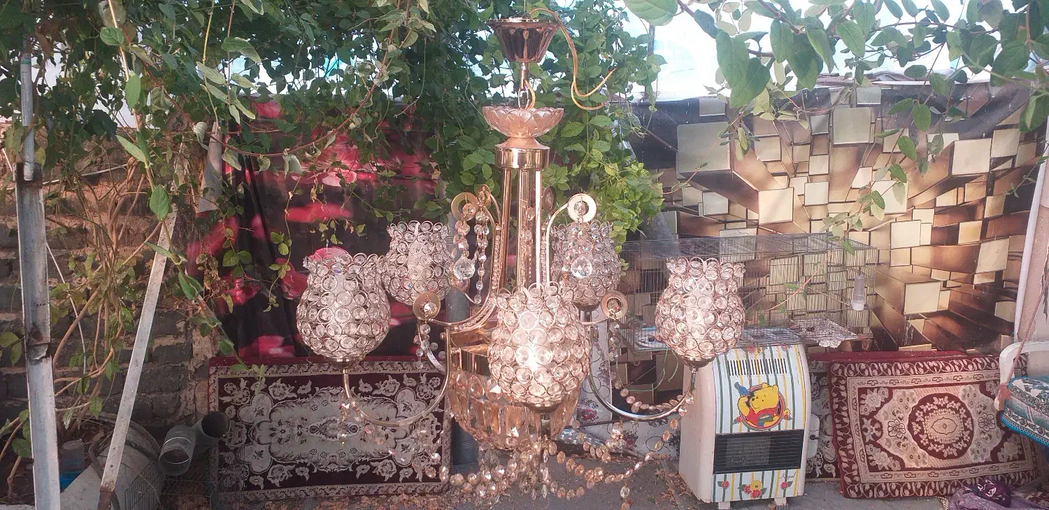 لوستر|لوستر و چراغ آویز|قم, شاه ابراهیم|دیوار