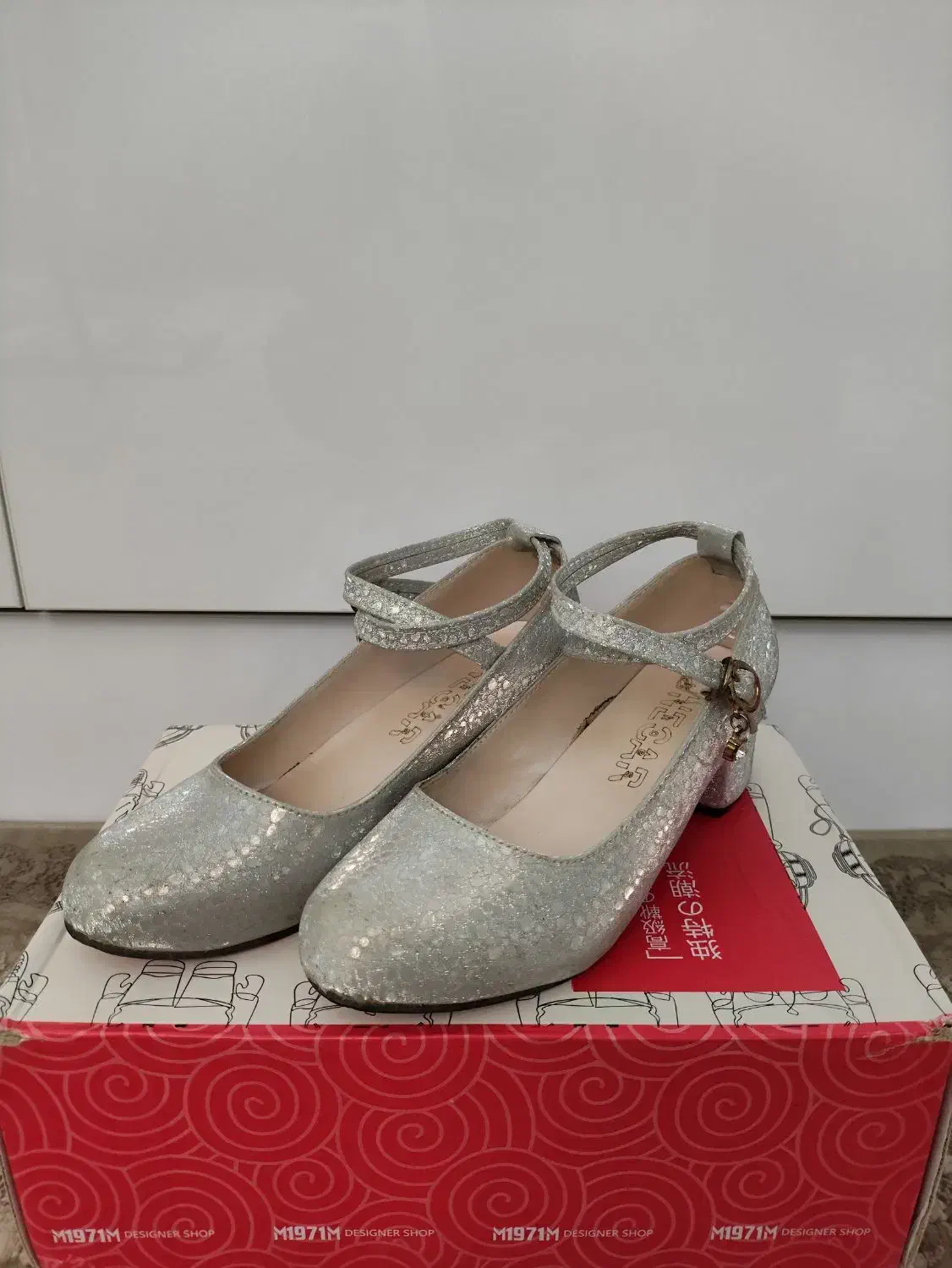 کفش مجلسی دخترانه|کیف، کفش، کمربند|فردیس, شهرک راه آهن|دیوار