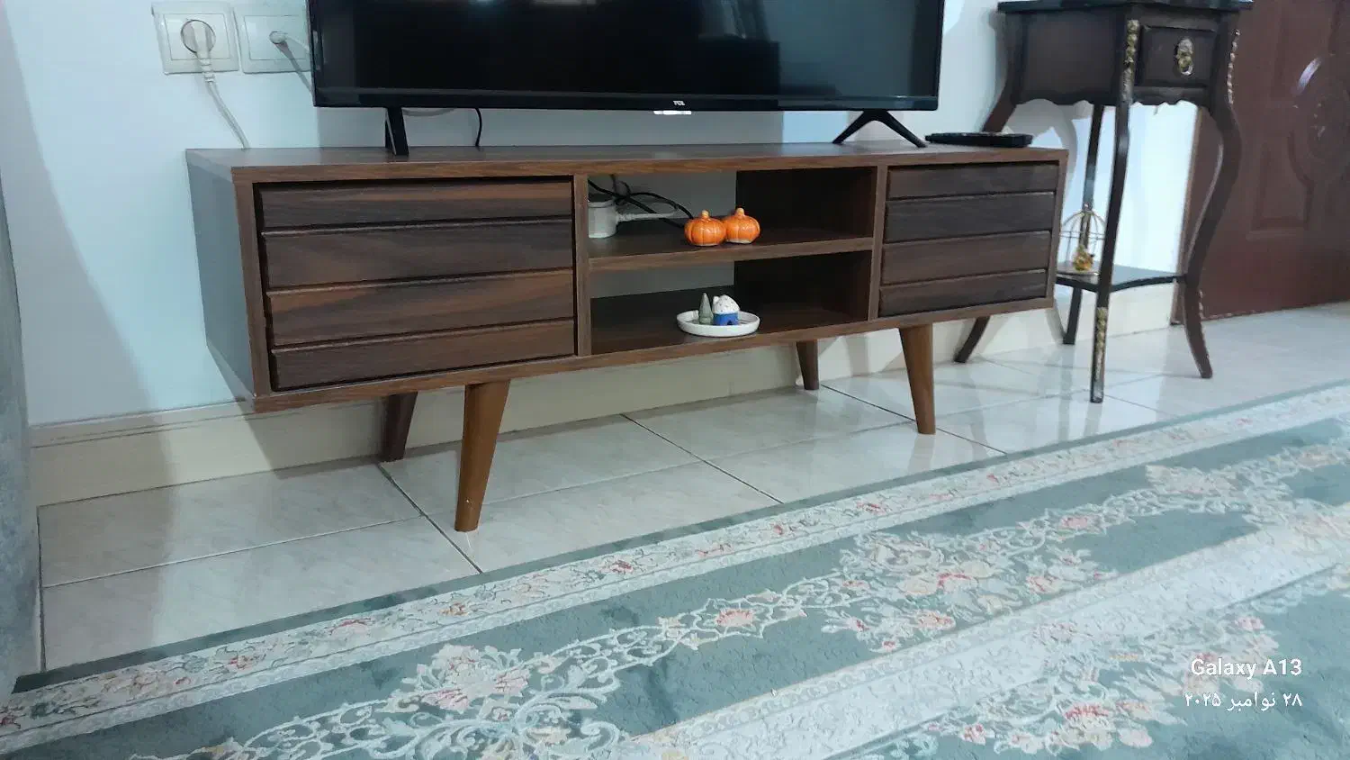 میزTV|میز تلویزیون|تهران, صاحب الزمان|دیوار