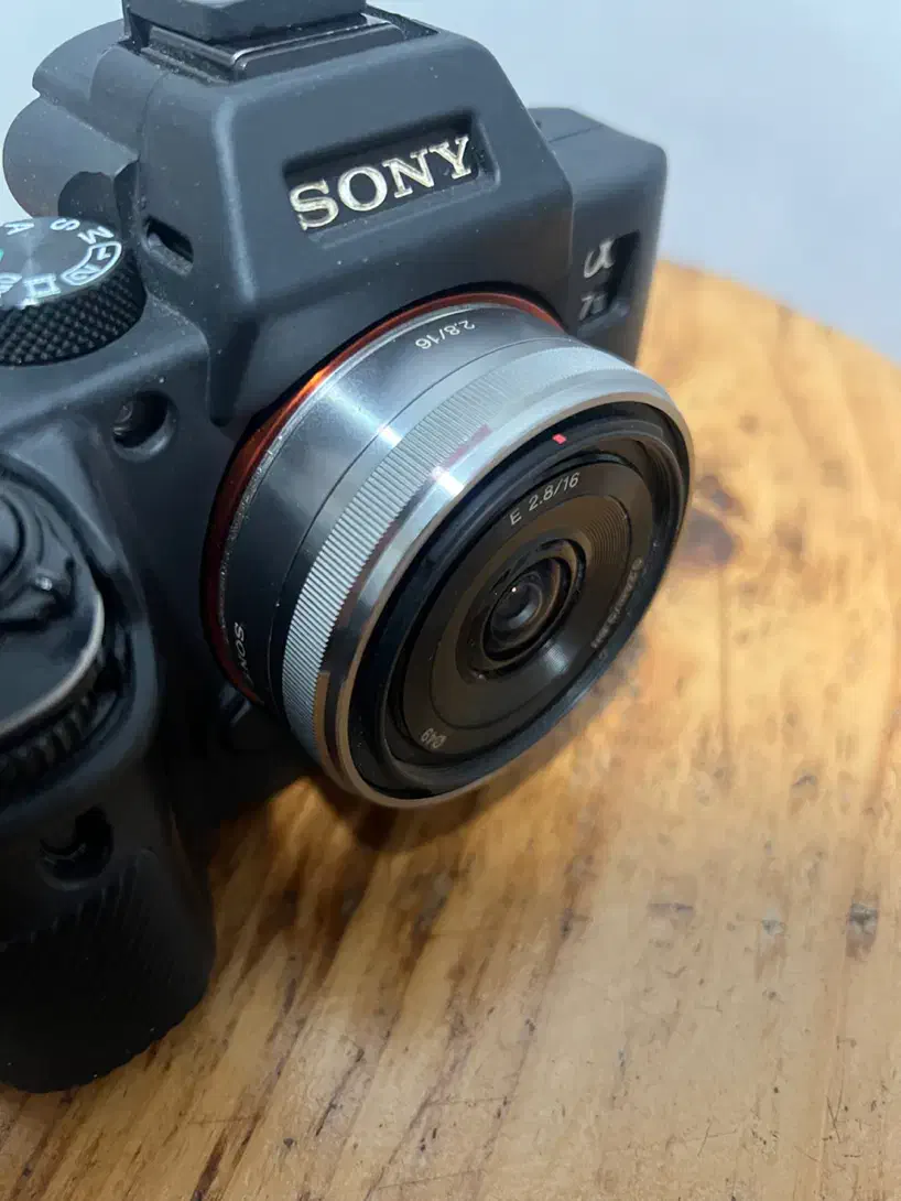 لنز واید ۱۶ ،f2.8 سونی|دوربین عکاسی و فیلمبرداری|لاهیجان, کوی آزادگان|دیوار