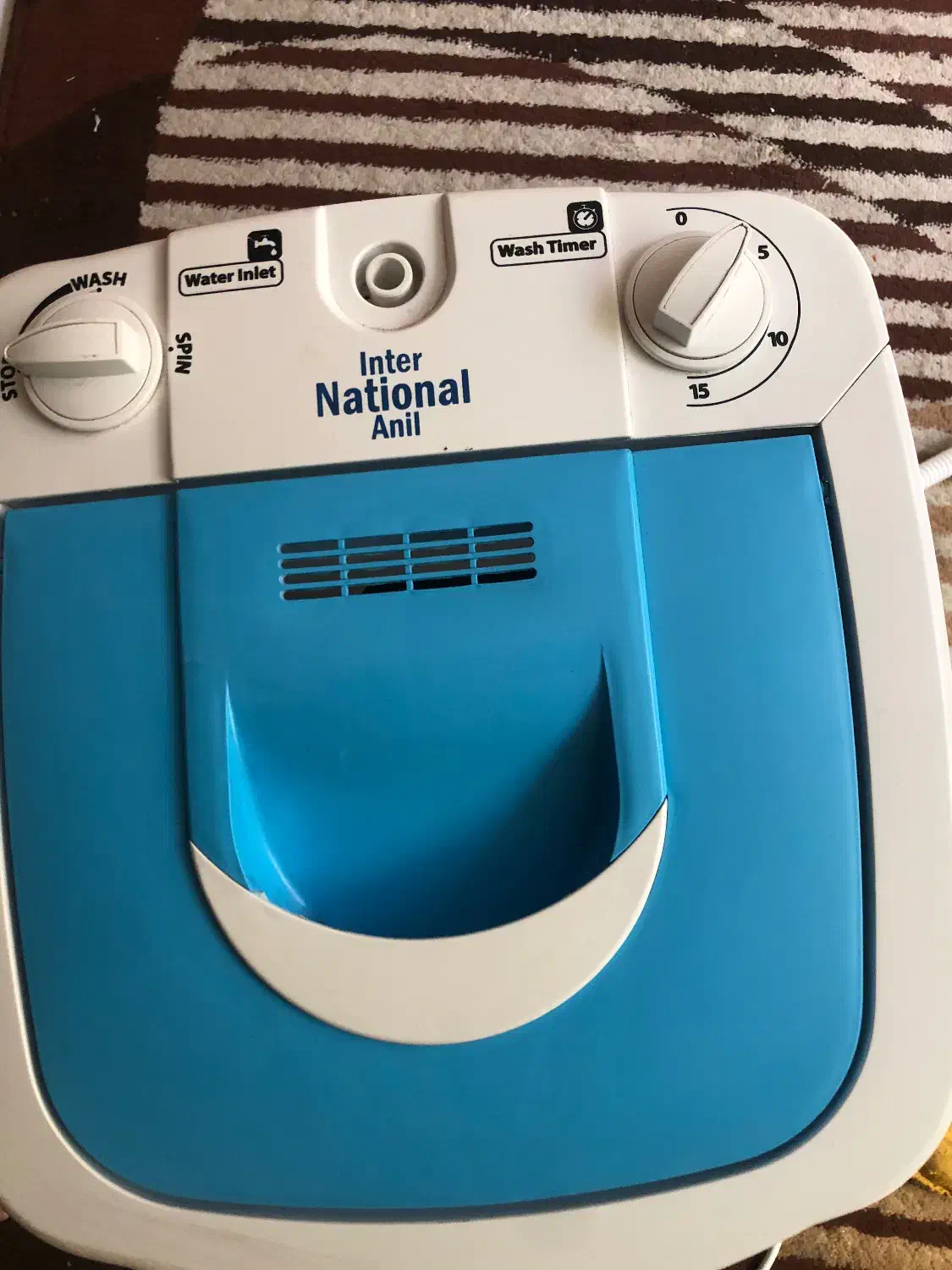 کهنه شوربچه|ماشین لباسشویی و خشک‌کن لباس|اصفهان, کارلادان|دیوار