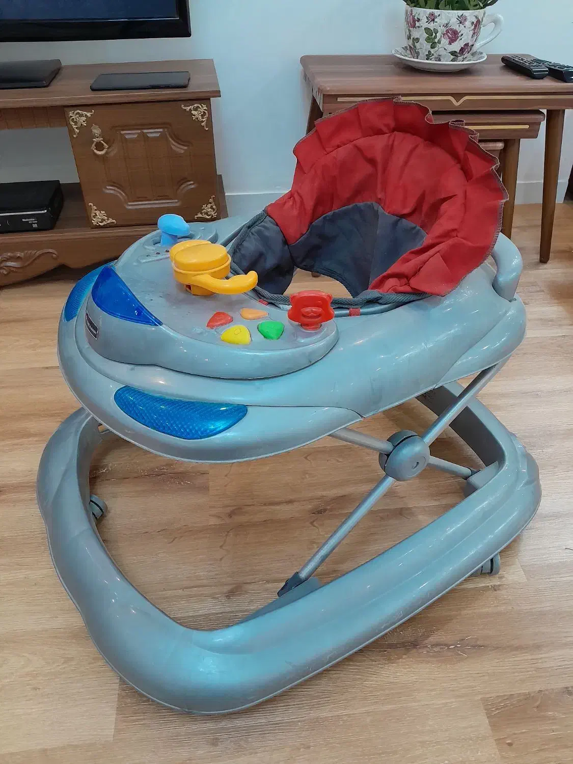 سیسمونی|اسباب و اثاث بچه|کرج, حسن آباد|دیوار