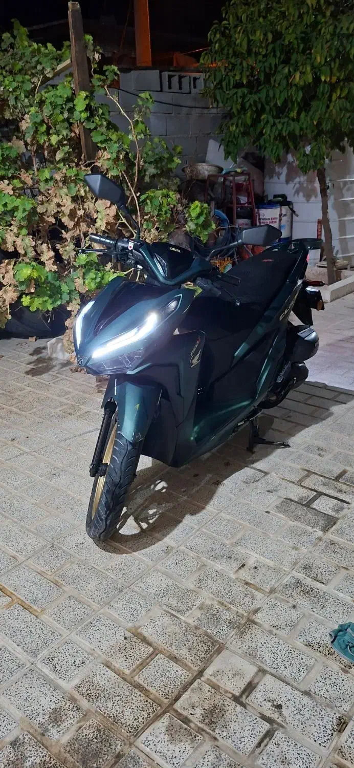 کلیک دلتا|موتورسیکلت|شیراز, گچی|دیوار