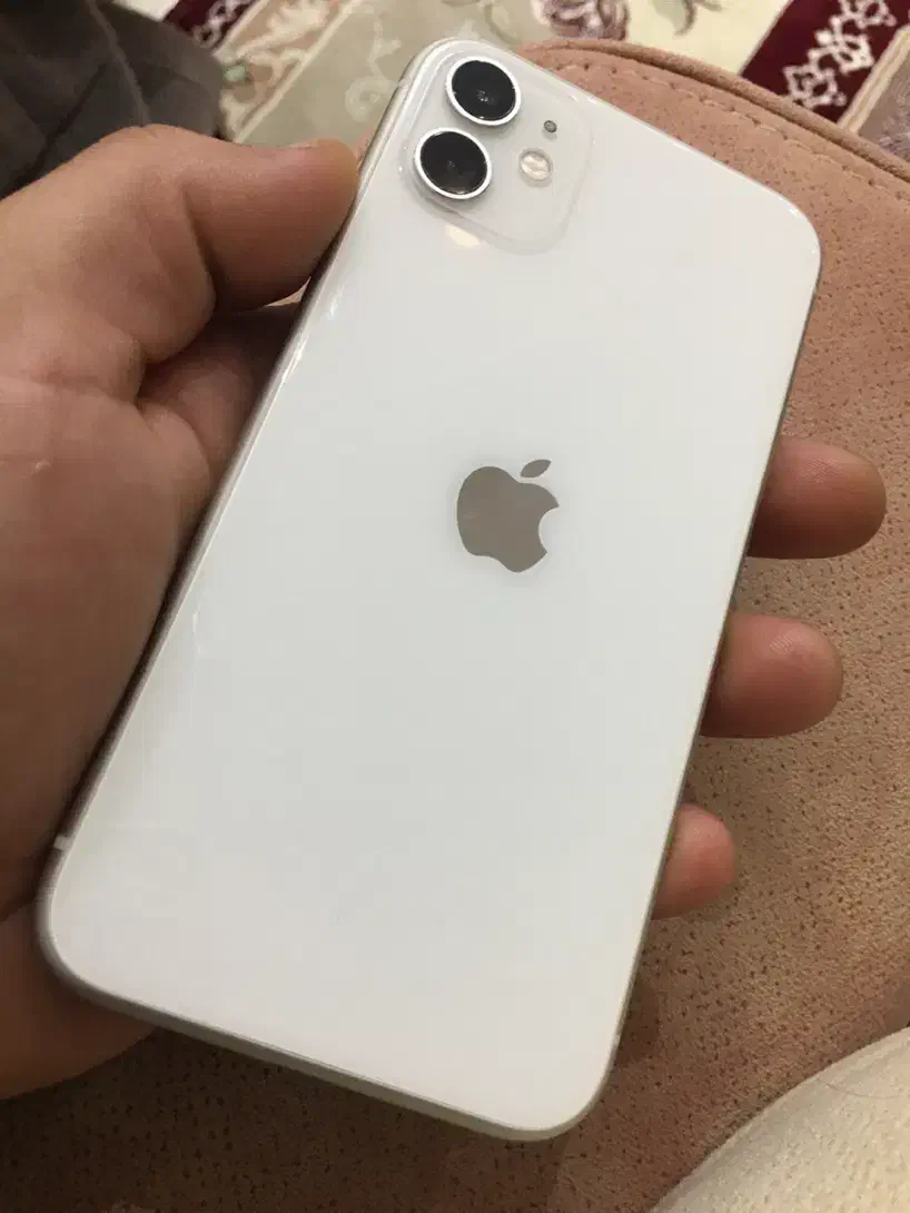 گوشی آیفون 11 نرمال|موبایل|پارس‌آباد, |دیوار