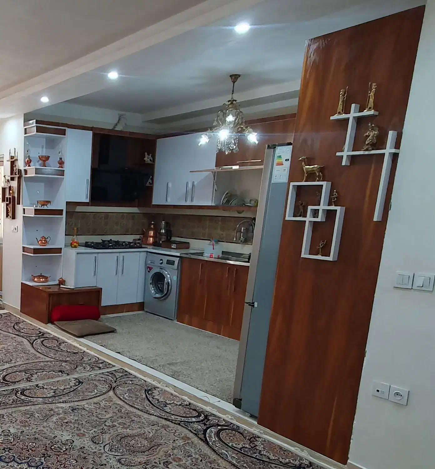 9مترکابینت هوایی وزمینی بهمراه جاکفشی ست ومیز TV|آب‌چکان و نظم‌دهنده ظروف|اسلام‌شهر, مطهری|دیوار