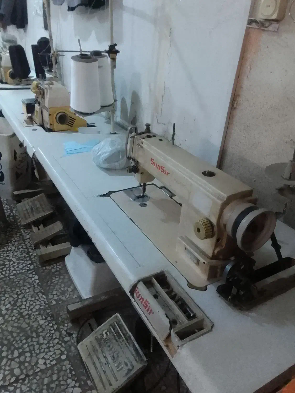 چرخ خیاطی با میزکار|چرخ خیاطی و ریسندگی|آمل, |دیوار