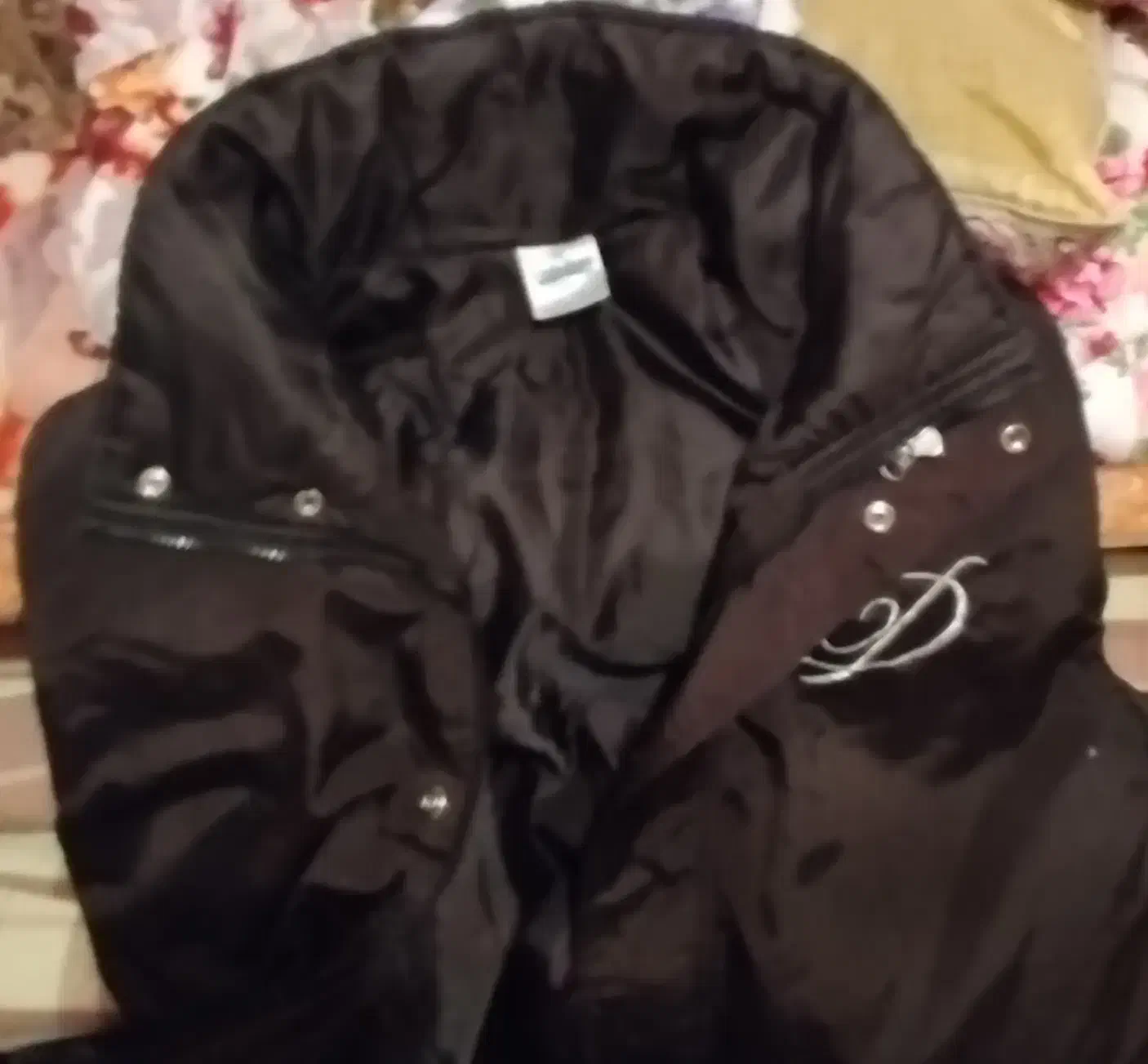 پافر|لباس|خمین, |دیوار