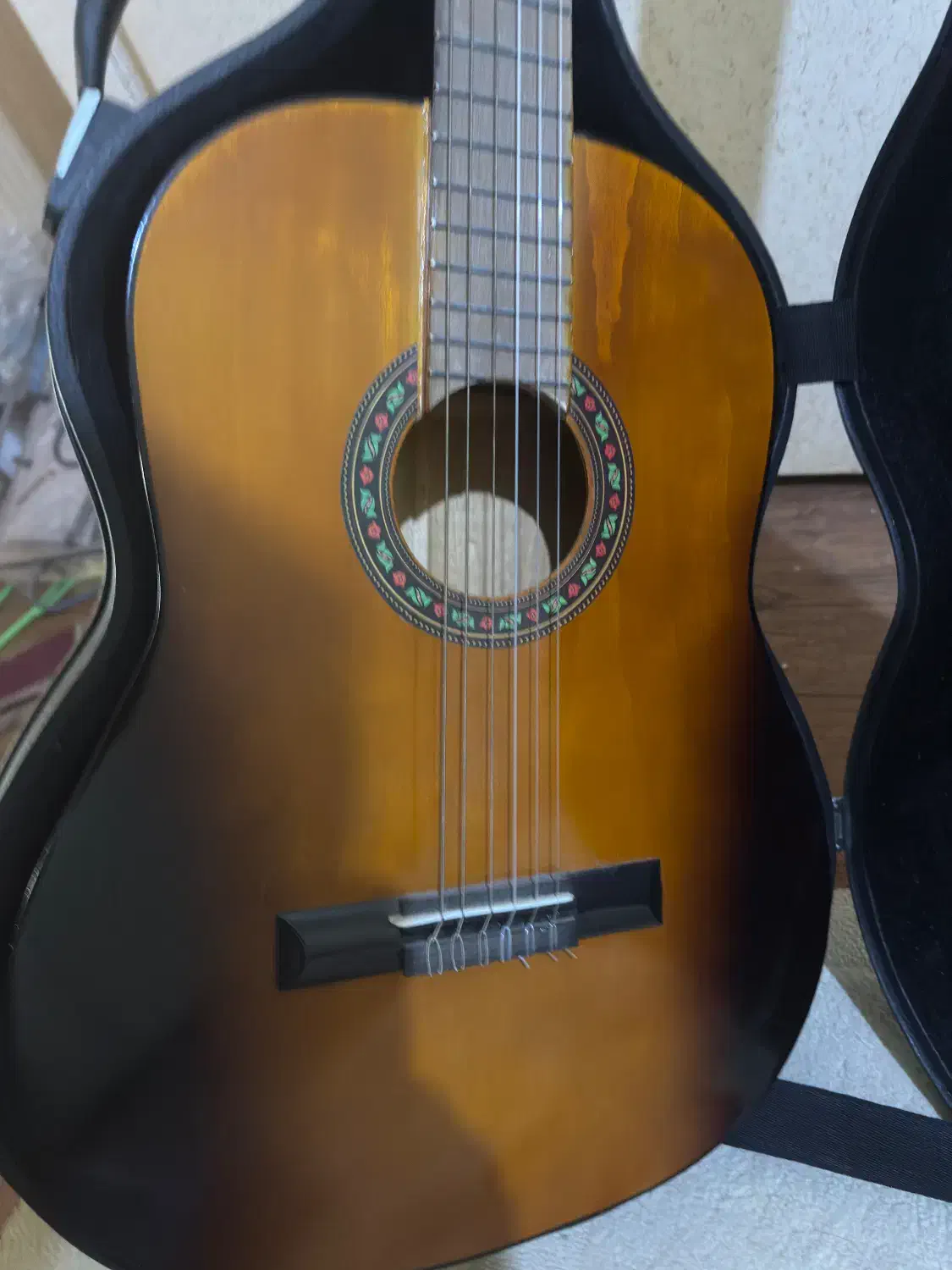 گیتار|گیتار، بیس، امپلیفایر|یزد, |دیوار