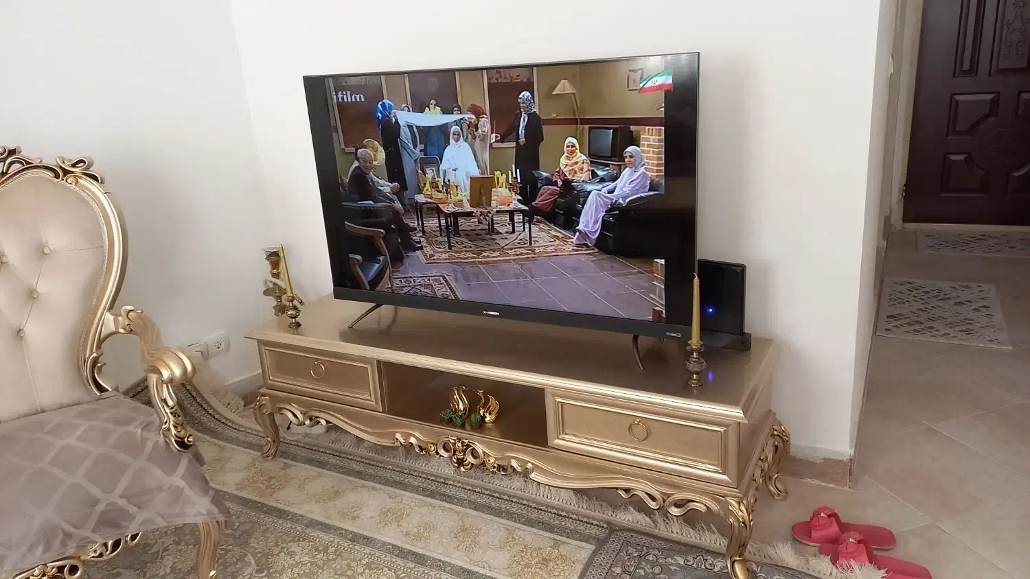 مبل سلطنتی  کنسول و میز تیوی ست چوب راش|مبلمان خانگی و میز عسلی|ساوه, |دیوار