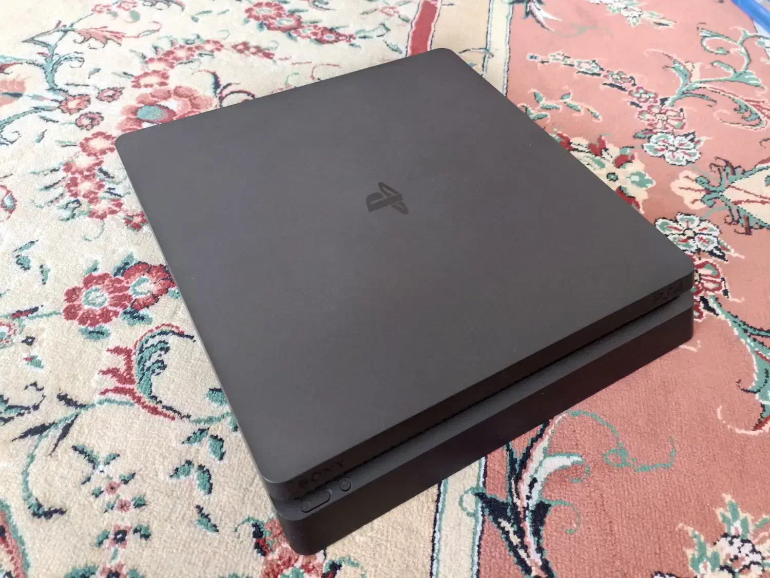ps4 slim دو دسته اروپا|کنسول، بازی ویدئویی و آنلاین|شیراز, شهرک گلستان|دیوار