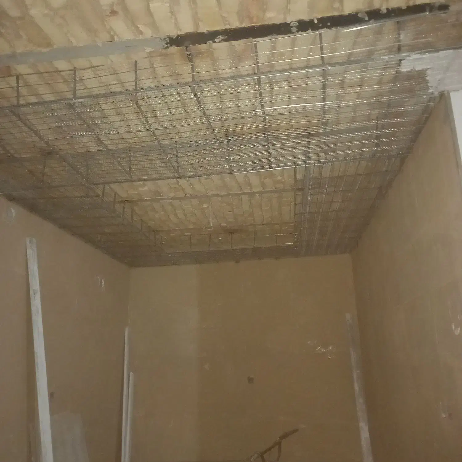 راویز آماده آشپزخانه|مصالح و تجهیزات ساختمان|ساوه, |دیوار