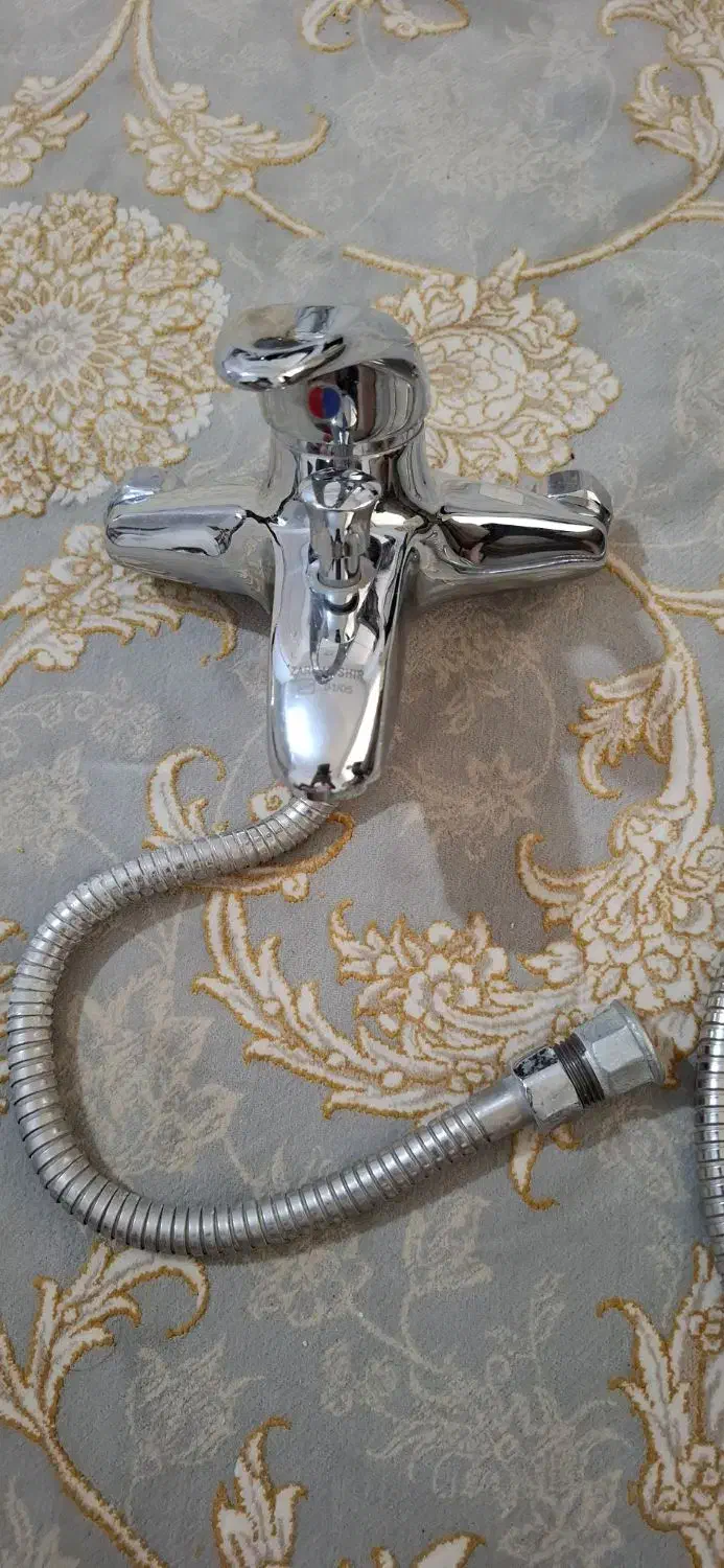 شیر سرشور جنس اصلی|لوازم حمام|ایلام, |دیوار