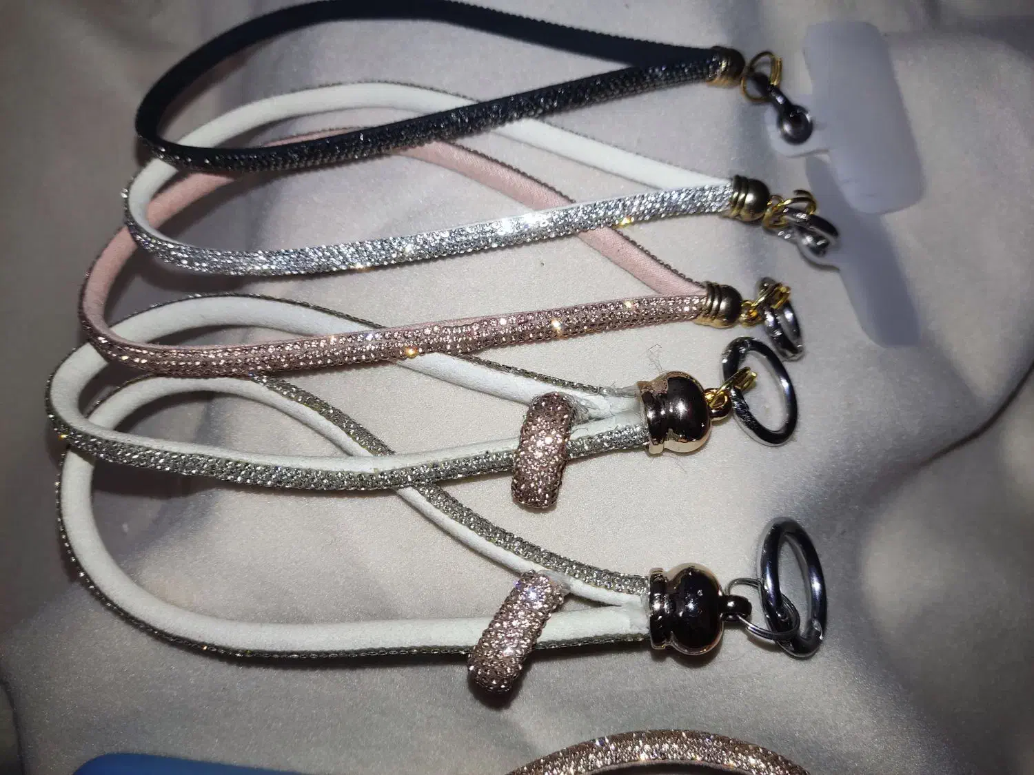 آویز گوشی موبایل|لوازم جانبی موبایل و تبلت|مشهد, پنجتن|دیوار