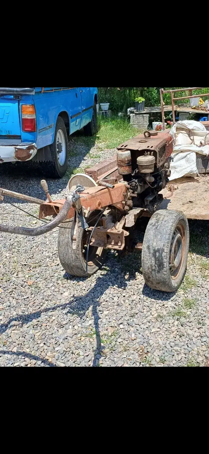 تیلر کشاورزیچهارونیم|خودرو سنگین|آستانه اشرفیه, |دیوار