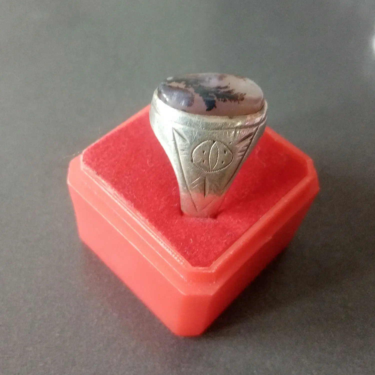 انگشتر نقره عقیق شجر قائن|جواهرات|میبد, |دیوار