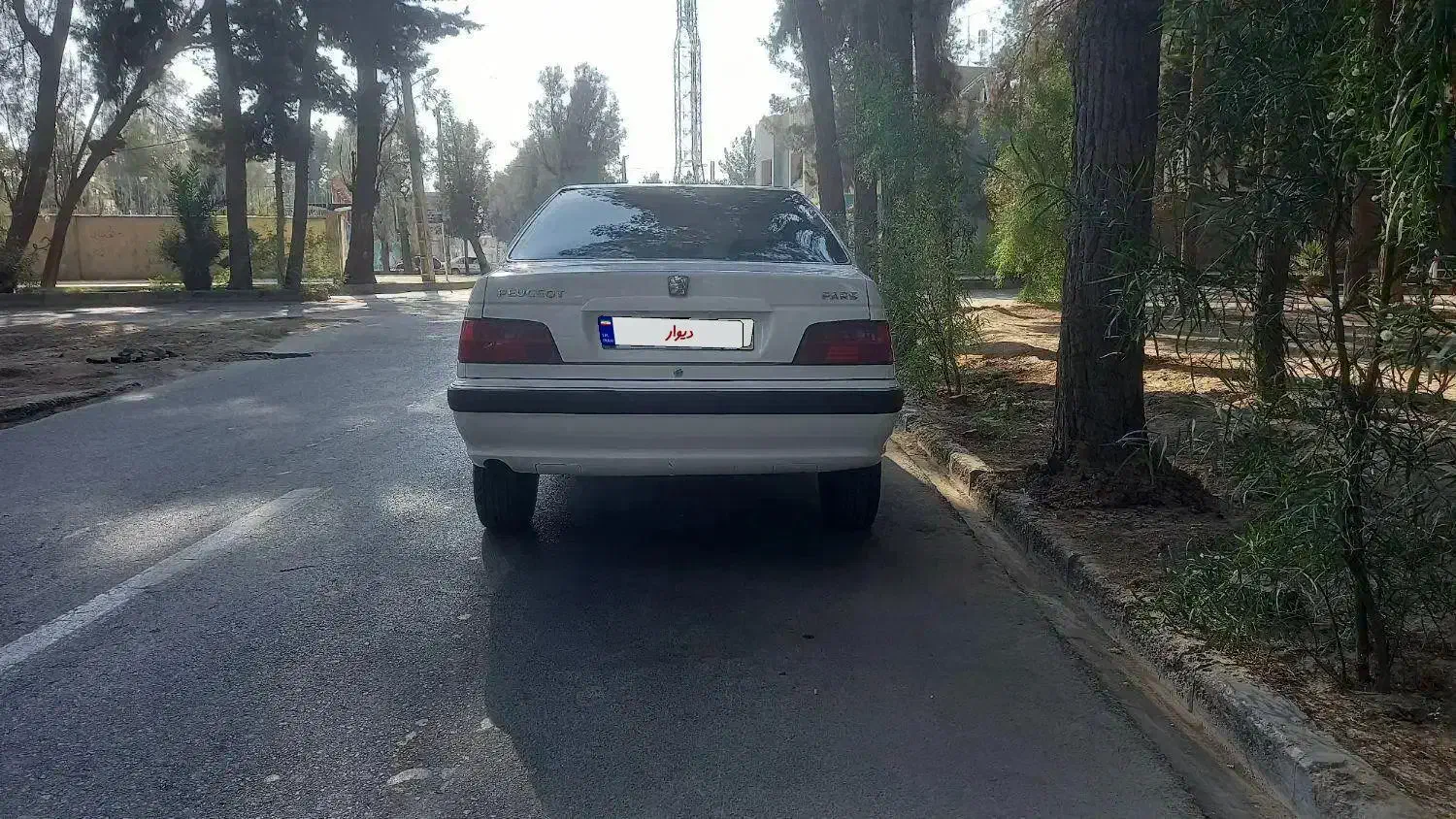 پژو پارس|خودرو سواری و وانت|زاهدان, |دیوار