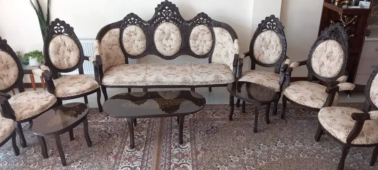 موبلمان سلطنتی ۹نفره|مبلمان خانگی و میز عسلی|اصفهان, دستگرده|دیوار