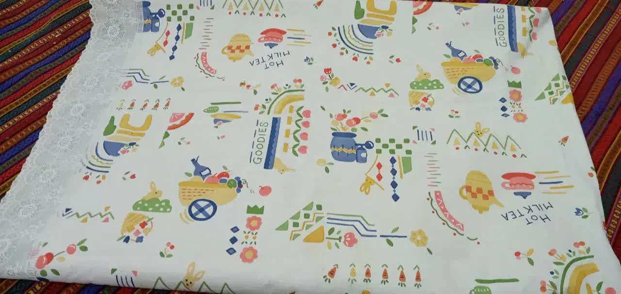 سفره ۶ الی ۸نفره|سفره، حوله، دستمال آشپزخانه|قم, هنرستان|دیوار