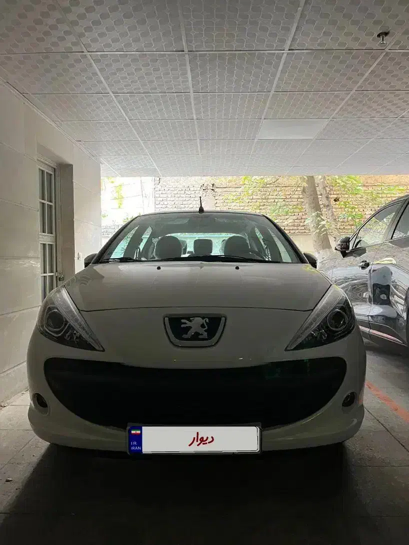 ۲۰۷ tu5 سقف فلز مدل ۱۴۰۴ ( صفر )|خودرو سواری و وانت|شیراز, آزادی|دیوار