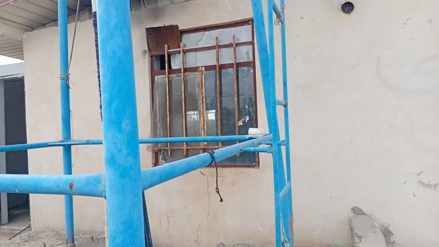 آگهی استخدام|استخدام سرایداری و نظافت|شهریار, شهرک سازمانی ظفر|دیوار