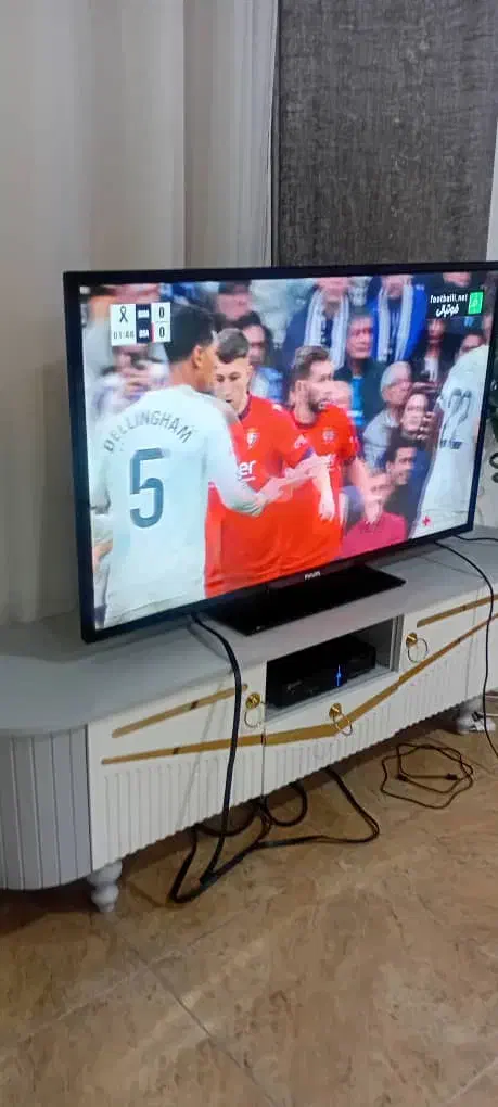 ال ای دی ۵۰ اینچ مارک فلیپس|تلویزیون و پروژکتور|آبادان, |دیوار