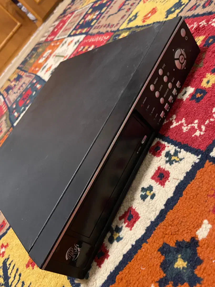 دستگاه ضبط دوربین مداربسته|دوربین مداربسته|لاهیجان, حزین|دیوار