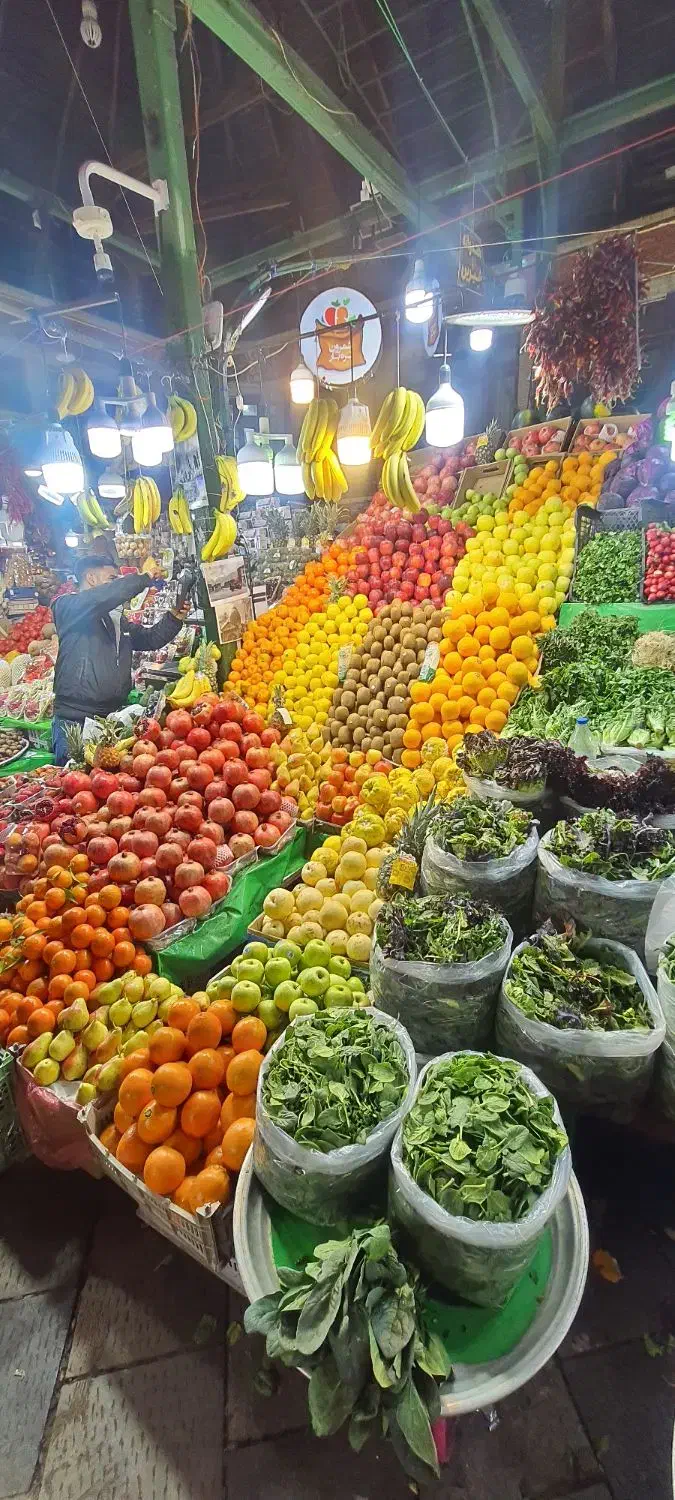 استخدام میوه فروش حرفه ای|استخدام خدمات فروشگاه و رستوران|قدس, شهر‌قدس|دیوار