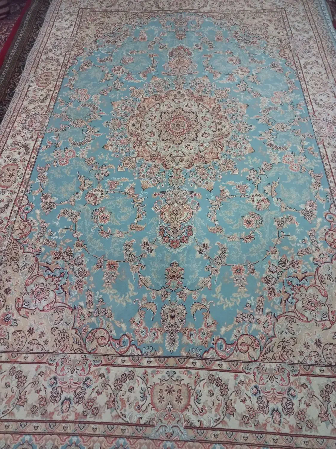 دوعدد۶ متری و یک کناره ۱در ۳ ۷۰۰شانه|فرش|قیدار, |دیوار