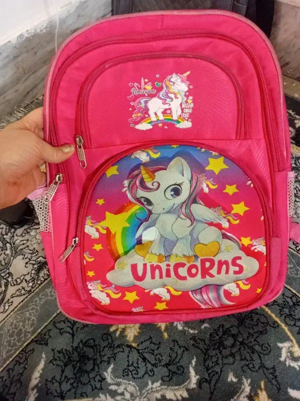 کیف مدرسه درحد نونو صورتی|کیف، کفش، کمربند|اصفهان, اطشاران|دیوار