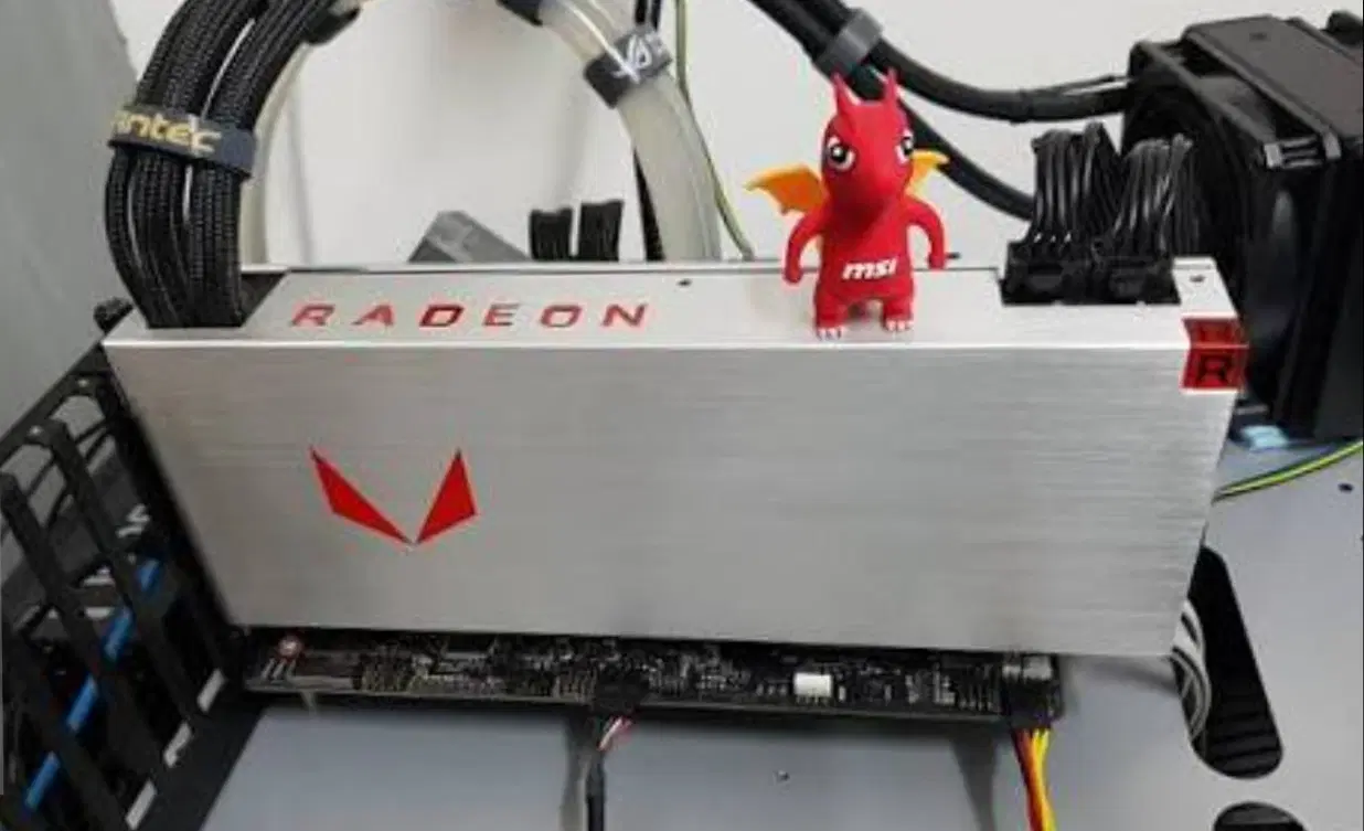 RX VEGA 64 LIQUID|قطعات و لوازم جانبی رایانه|تهران, بوستان چیتگر|دیوار