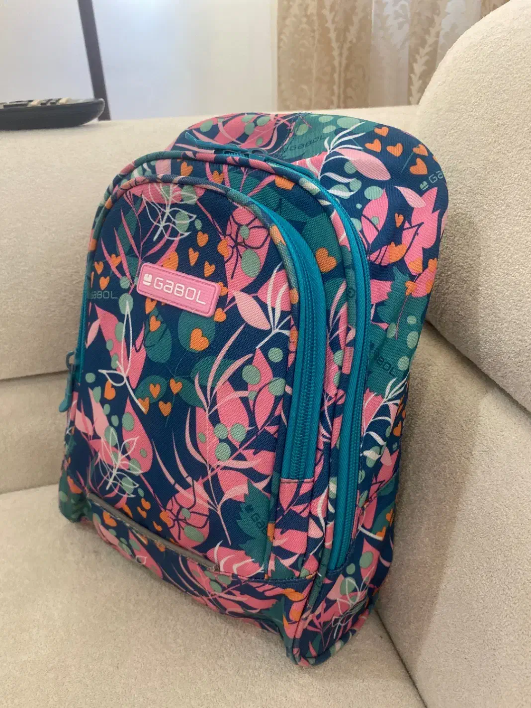 کیف مهد کودک|کیف، کفش، کمربند|بابل, |دیوار