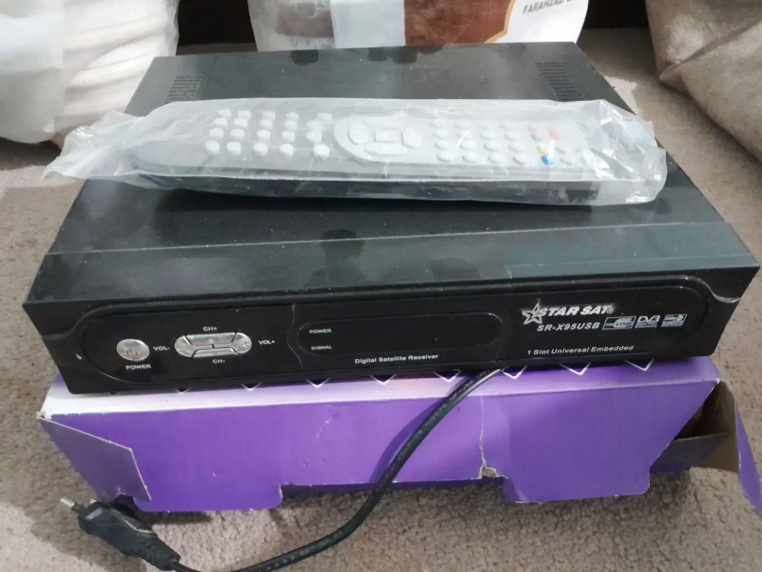 دو عدد دستگاه گیرنده دیجیتال|تلویزیون و پروژکتور|اهواز, زرگان|دیوار