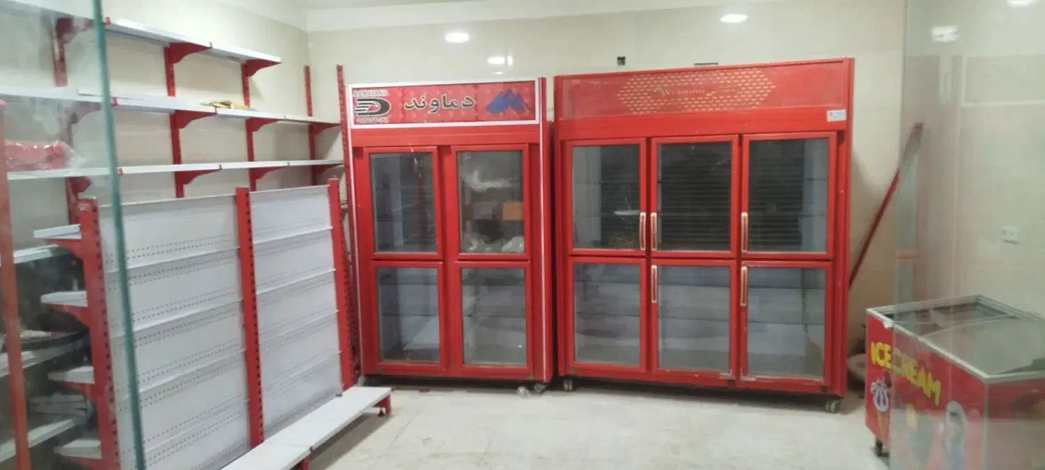 سلام این مغازه به صورت اجاره یا رهن داده میشود|اجارهٔ مغازه و غرفه|میناب, |دیوار