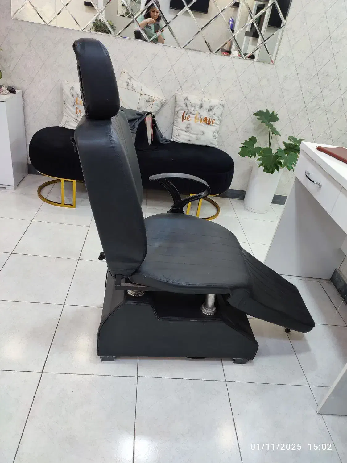 فروش صندلی اصلاح|آرایشگاه و سالن‌های زیبایی|رشت, فلسطین|دیوار