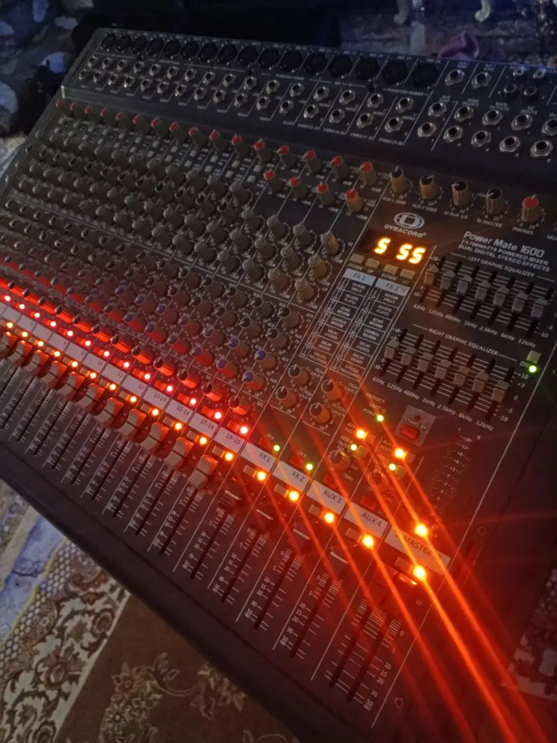 پاور میکسر دایناکورد ۱۶۰۰|سیستم صوتی خانگی|بوئین زهرا, |دیوار