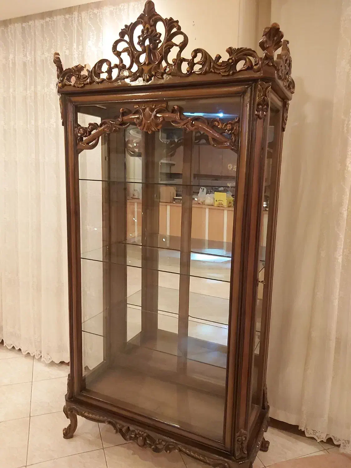 بوفه چوب گردو|بوفه، ویترین، کنسول|تبریز, |دیوار