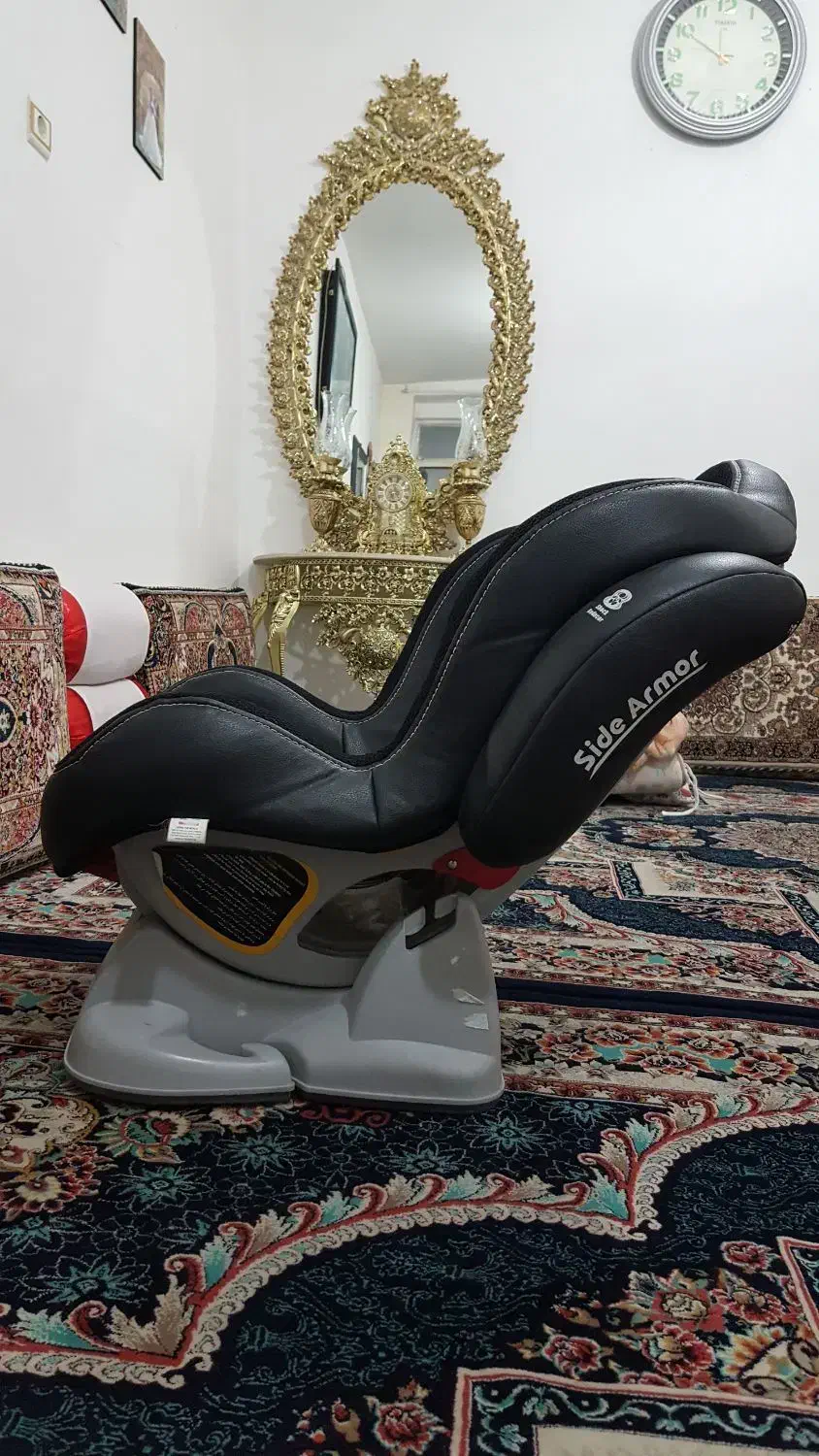 صندلی کودک|تخت و صندلی بچه|سنندج, |دیوار