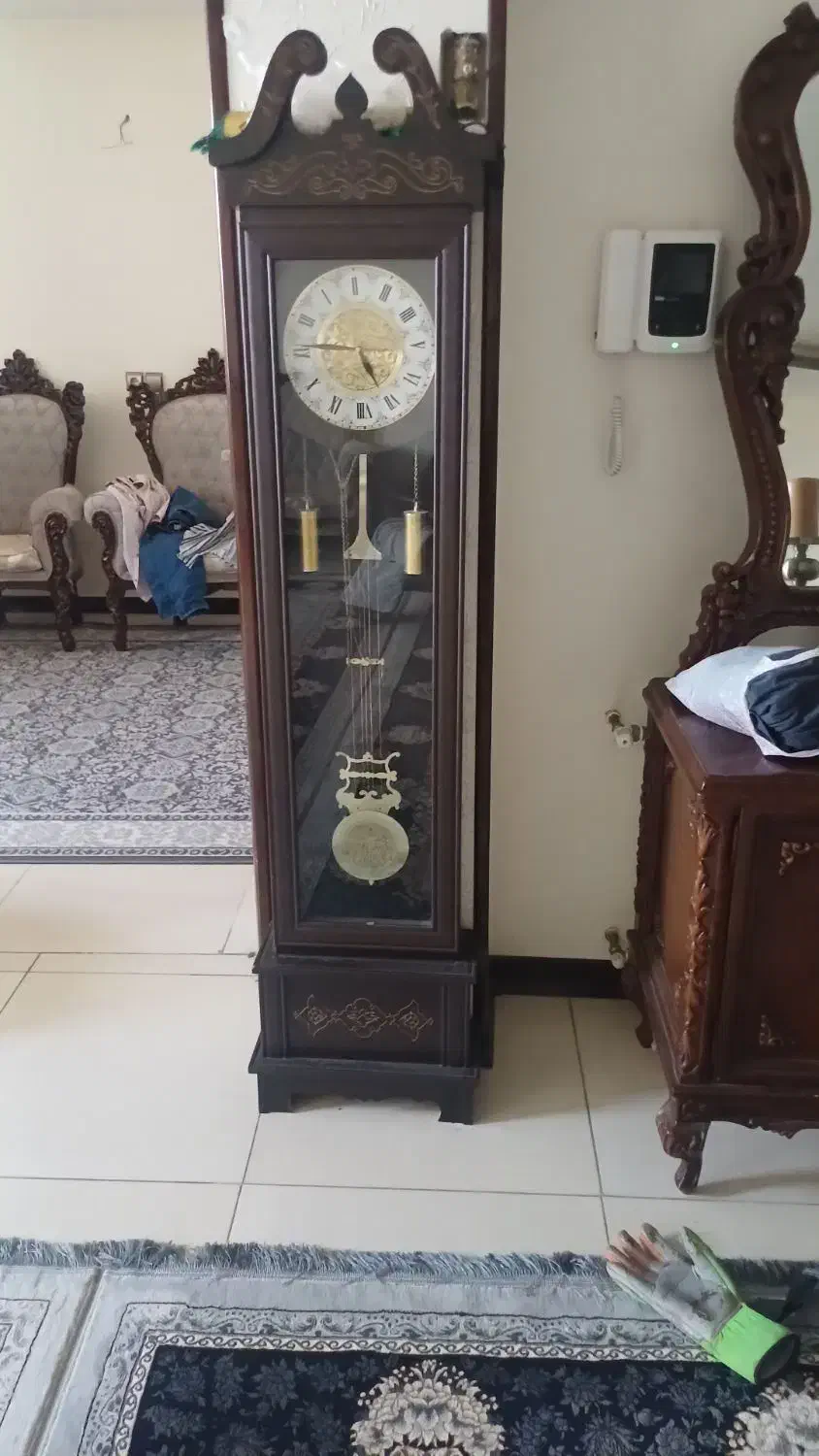 ساعت ایستاده ۵۰۰|ساعت دیواری و تزئینی|شاهین‌شهر, شهرک گلدیس|دیوار