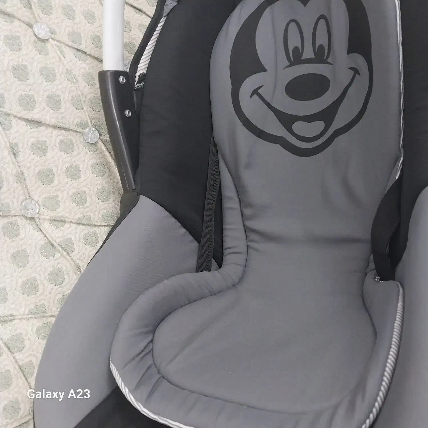 کریر کودک|کالسکه و لوازم جانبی|سلماس, |دیوار