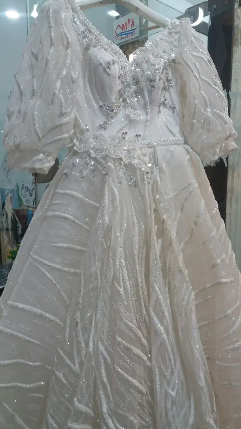 دون عروس|لباس|اردبیل, |دیوار