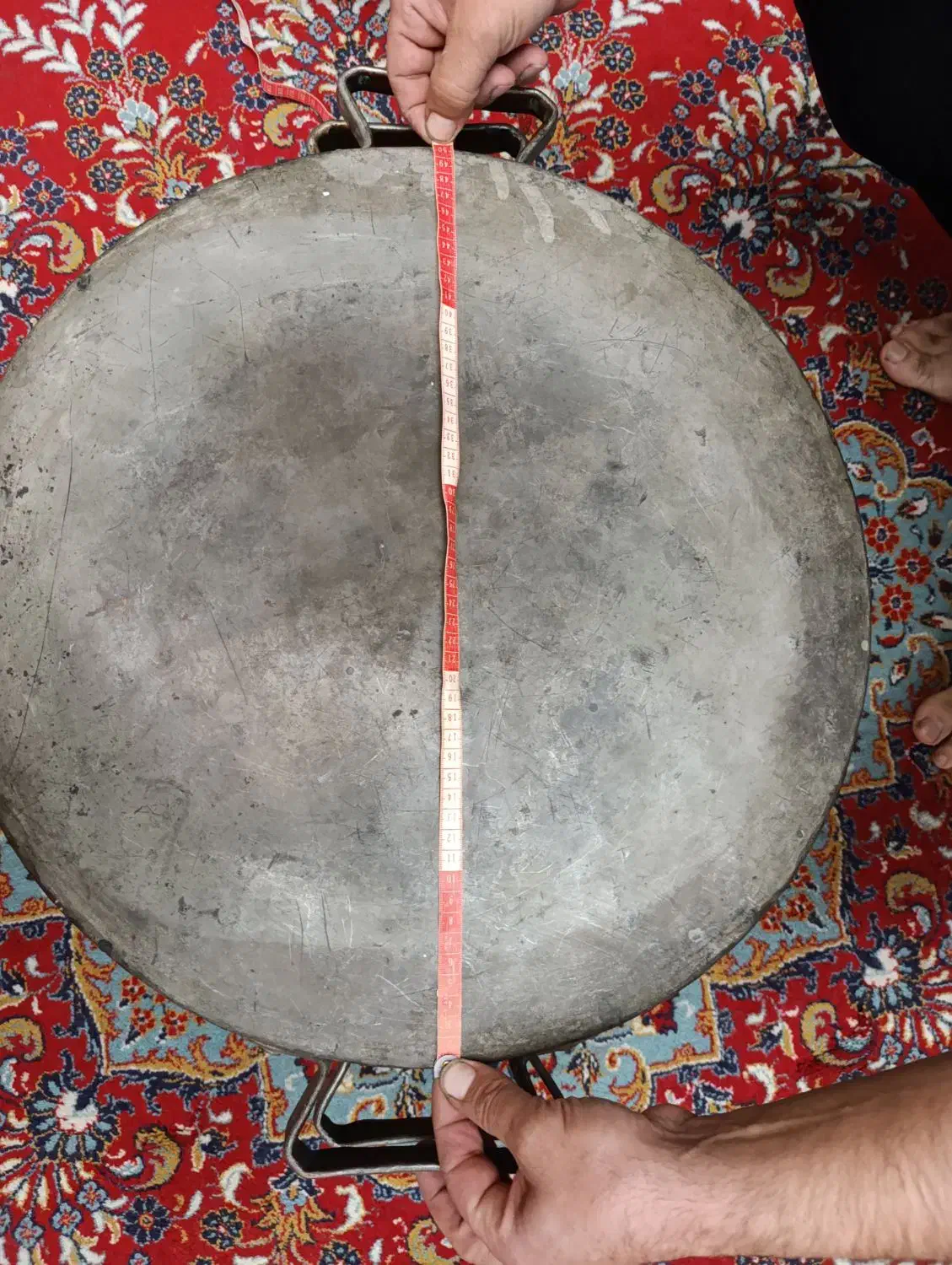 دیگ مسی بزرگ|کلکسیون اشیاء عتیقه|مشهد, بهاران|دیوار