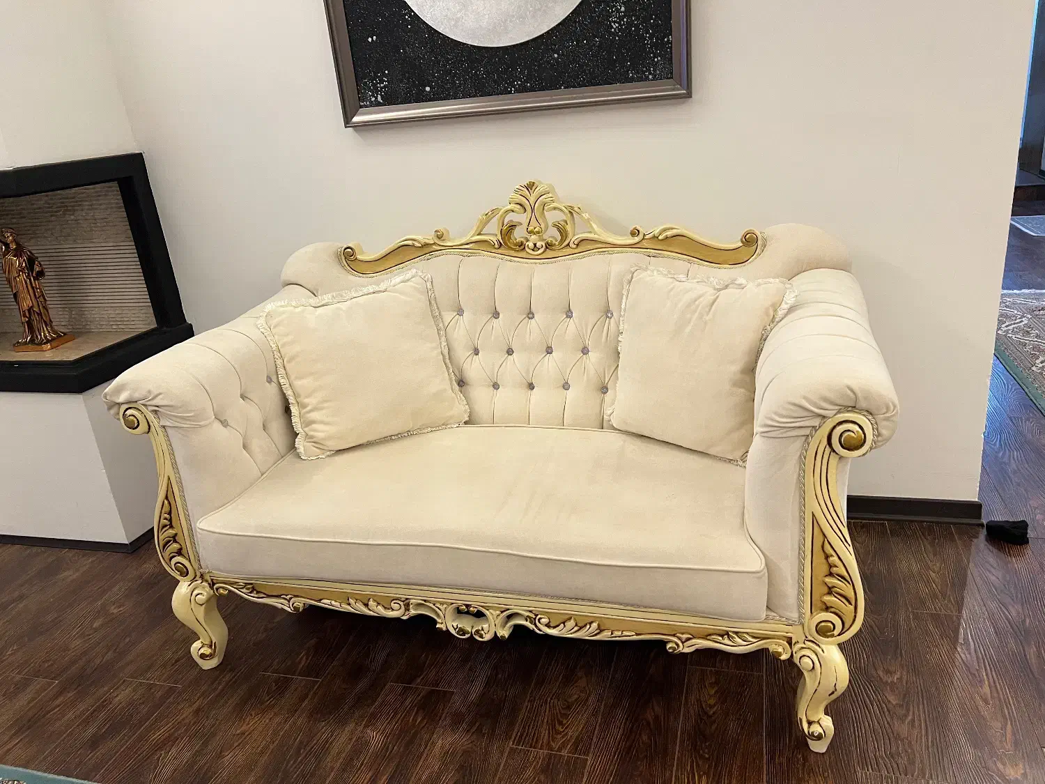 مبلمان کلاسیک|مبلمان خانگی و میز عسلی|فریدون‌کنار, |دیوار