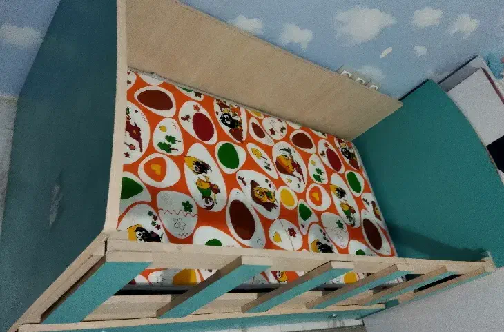 تخت کودک|تخت و صندلی بچه|خرمآباد, |دیوار