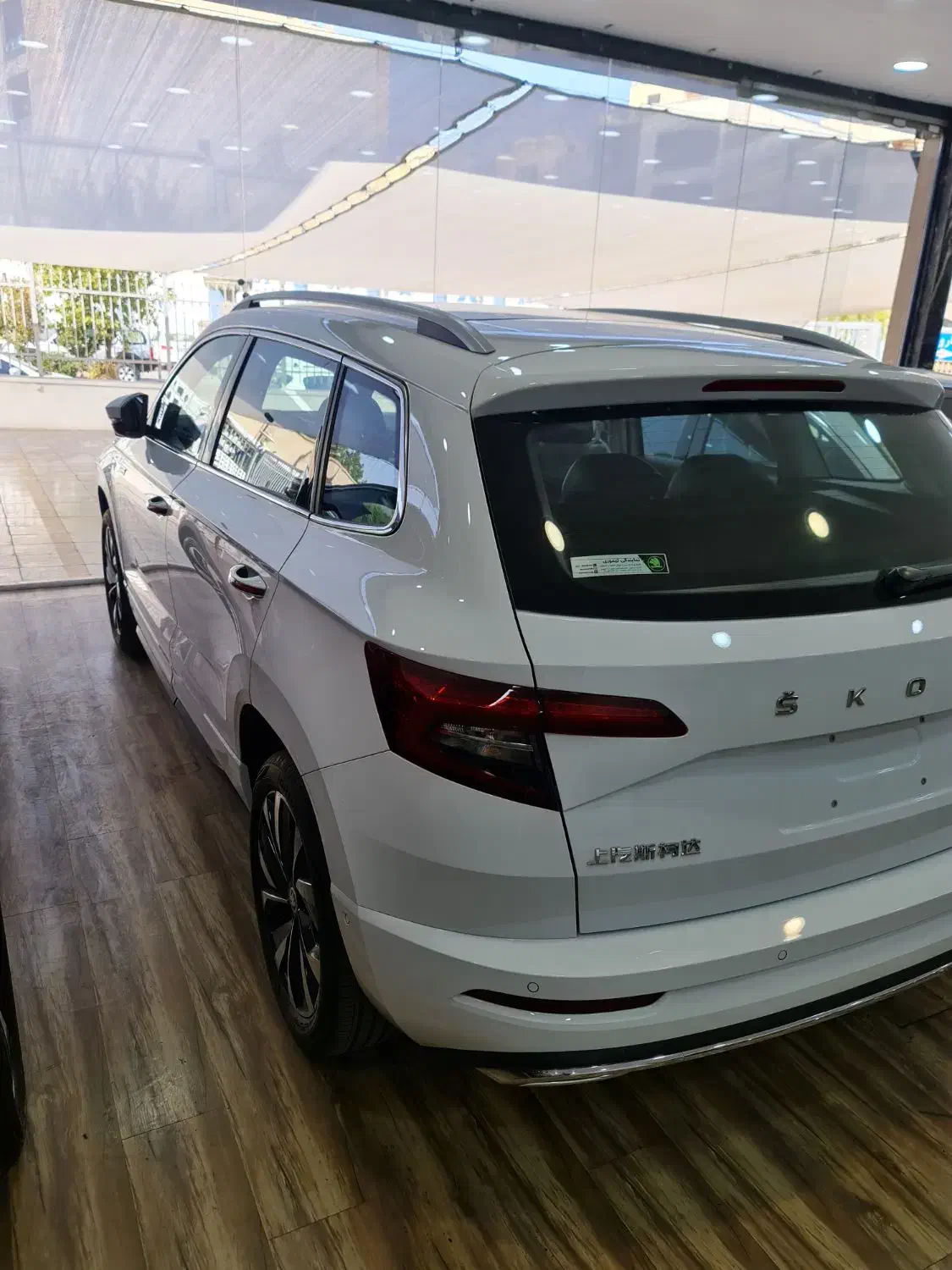 اشکودا کاروک ۲۰۲۴ صفر لاکچری فول|خودرو سواری و وانت|اصفهان, مرداویج|دیوار