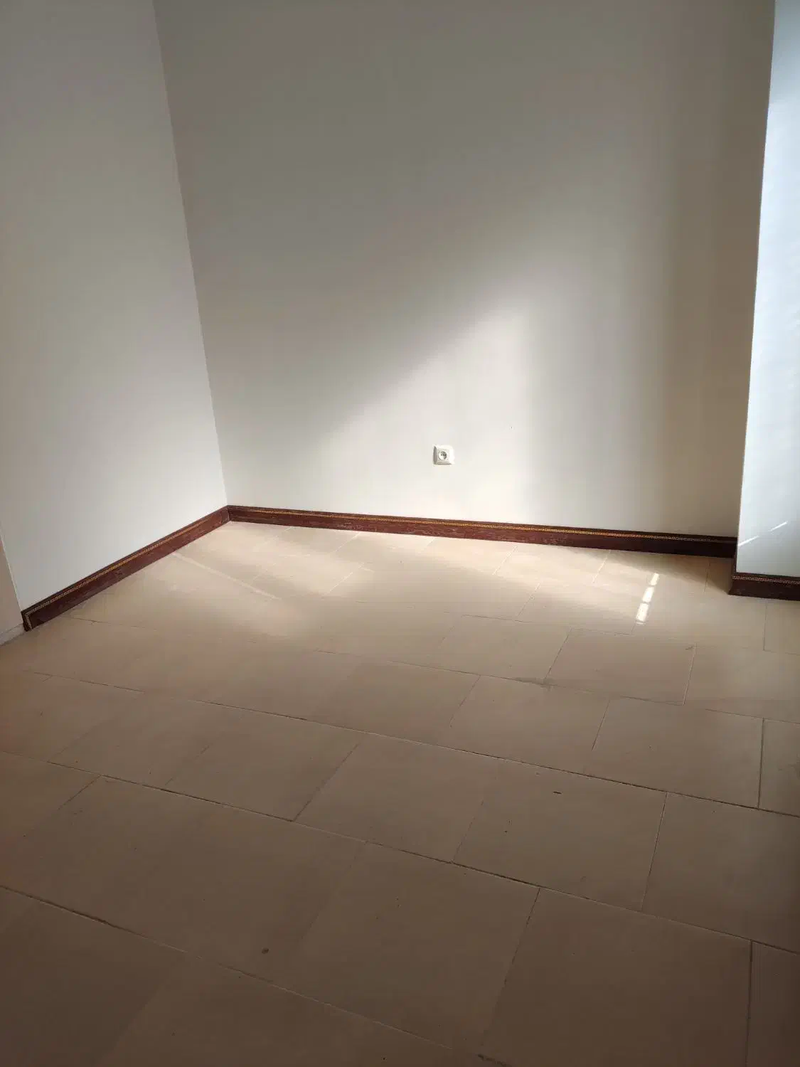 ۸۰ متر وحیدیه فول.غرق نور خوش نقشه|اجارهٔ آپارتمان|وحیدیه, |دیوار