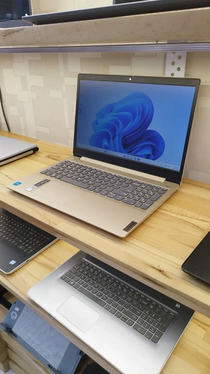 لپتاپ lenovo خوش رنگ نسل 11 با صفحه لمسی|رایانه همراه|تبریز, |دیوار