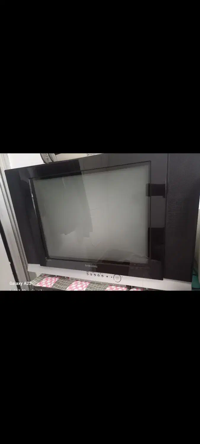 تلوزیون ۲۱|تلویزیون و پروژکتور|اقبالیه, |دیوار