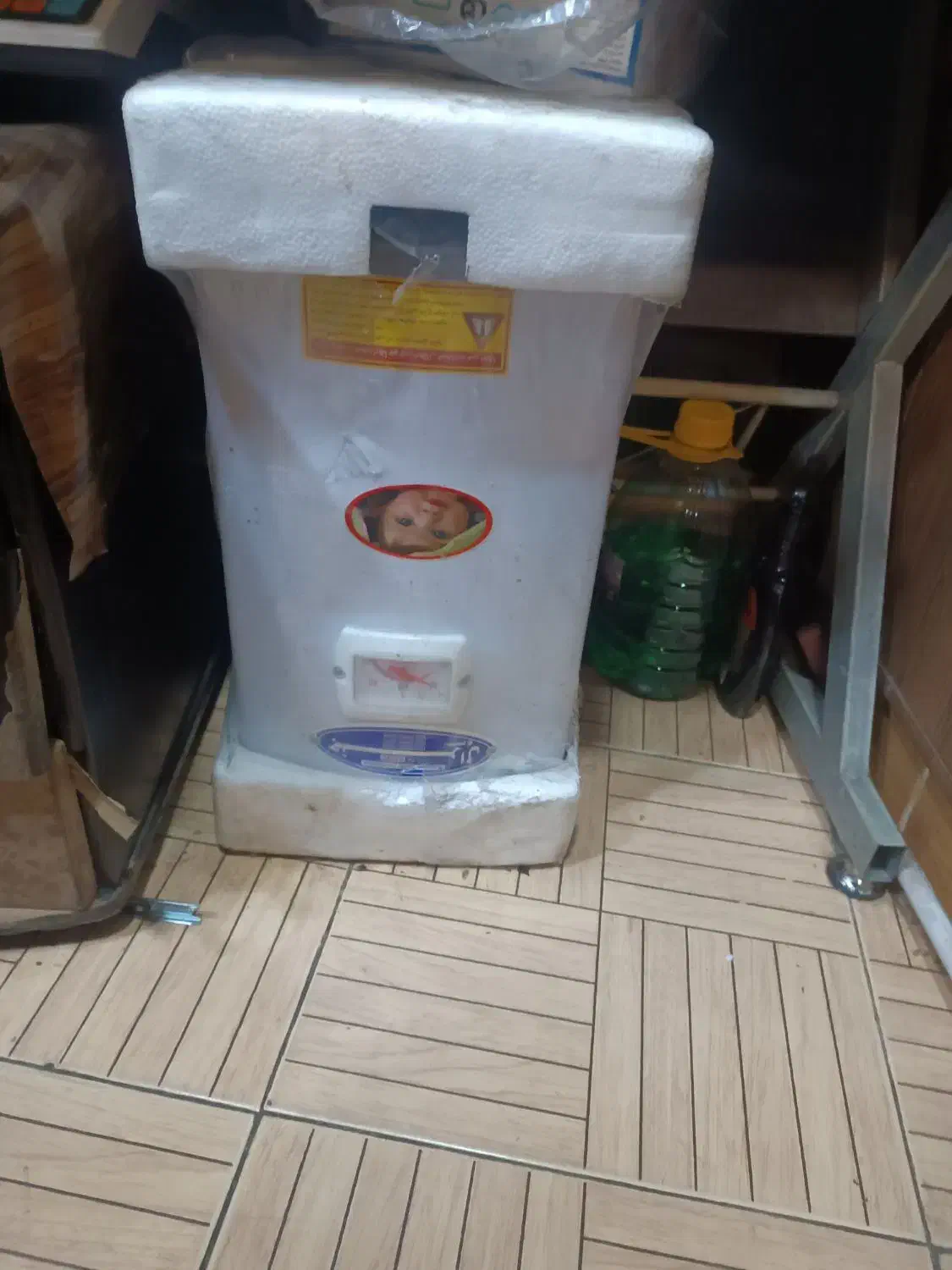 آبگرمکن برقی۲۰لیتر|آبگرمکن، پکیج، شوفاژ|رشت, چمارسرا|دیوار