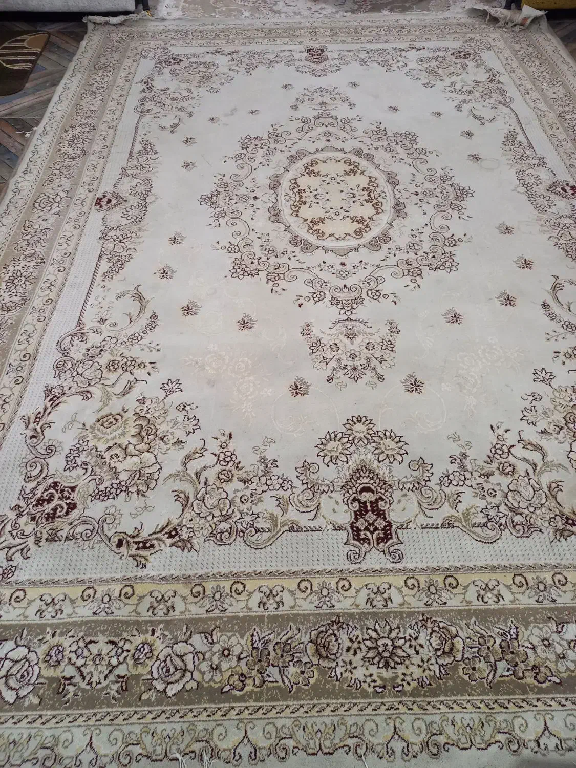 فرش ۹متری|فرش|سنگر, |دیوار