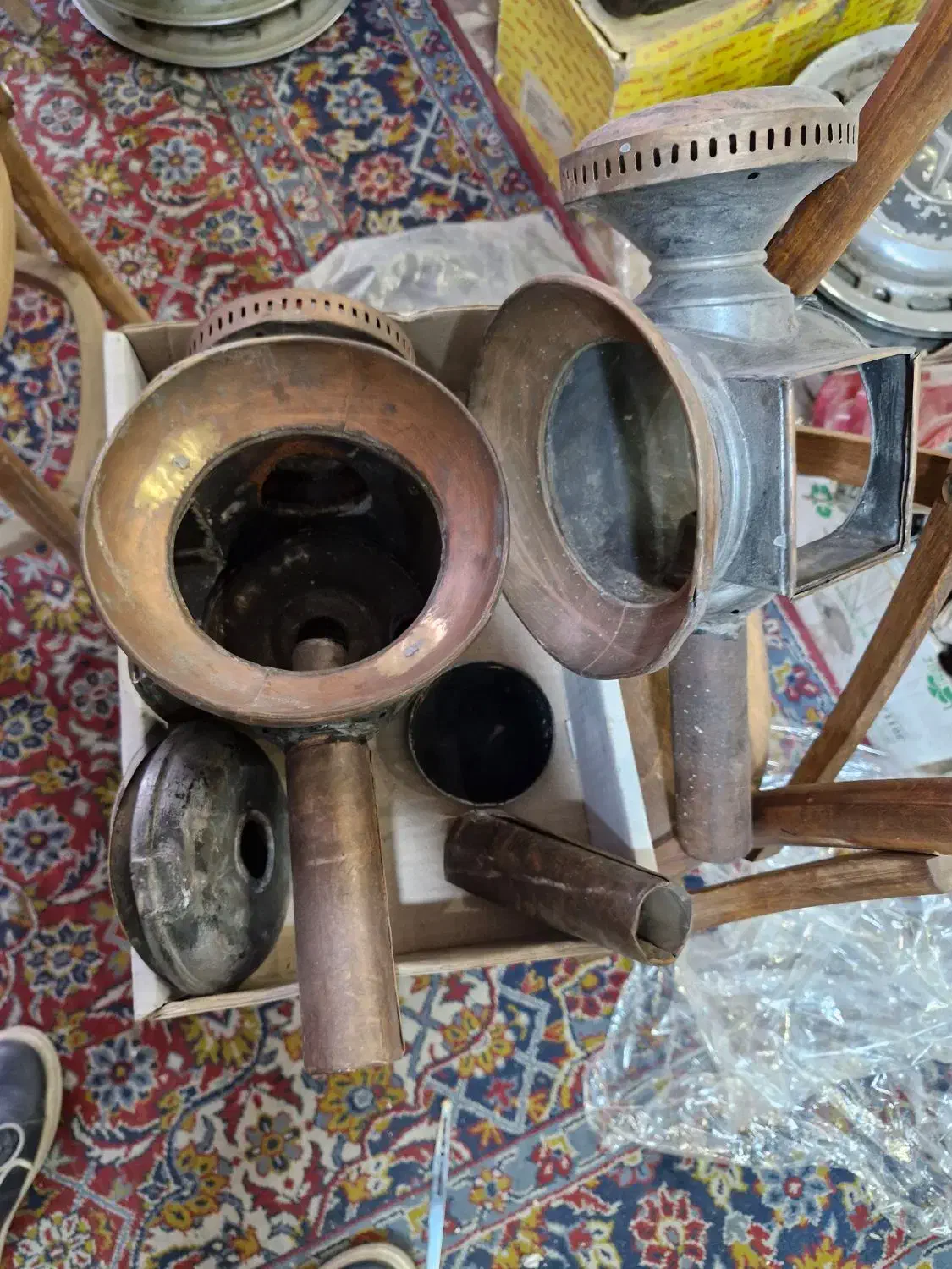 فانوس فایتون عتیقه|کلکسیون اشیاء عتیقه|تبریز, |دیوار